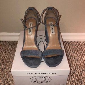 Steve Madden carrson heels in baby blue, size 7.5